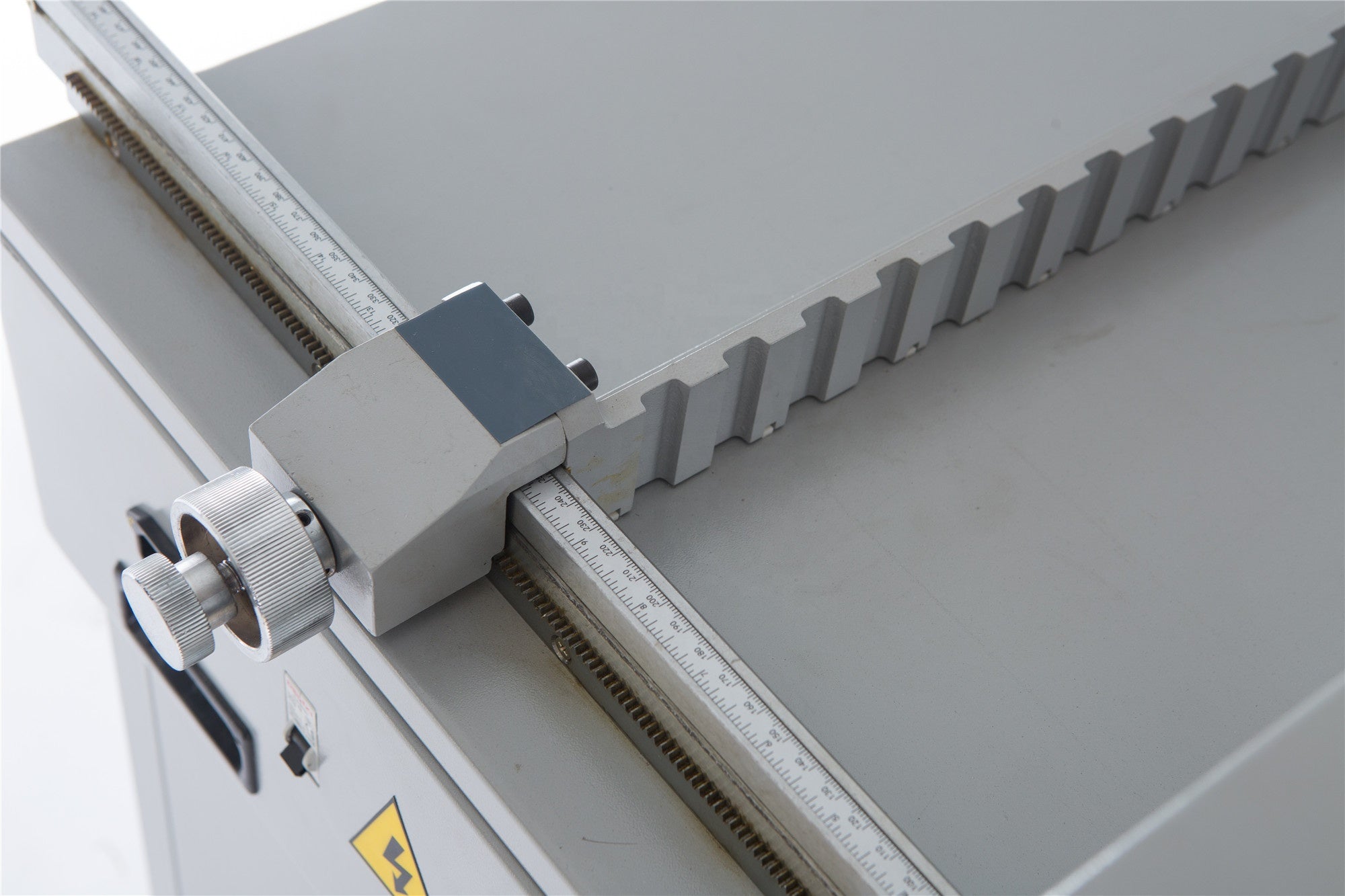 Coupe-papier électrique FRONT G450V+ 450 mm A3 A4, machine de découpe de papier à commande numérique, guillotine électrique